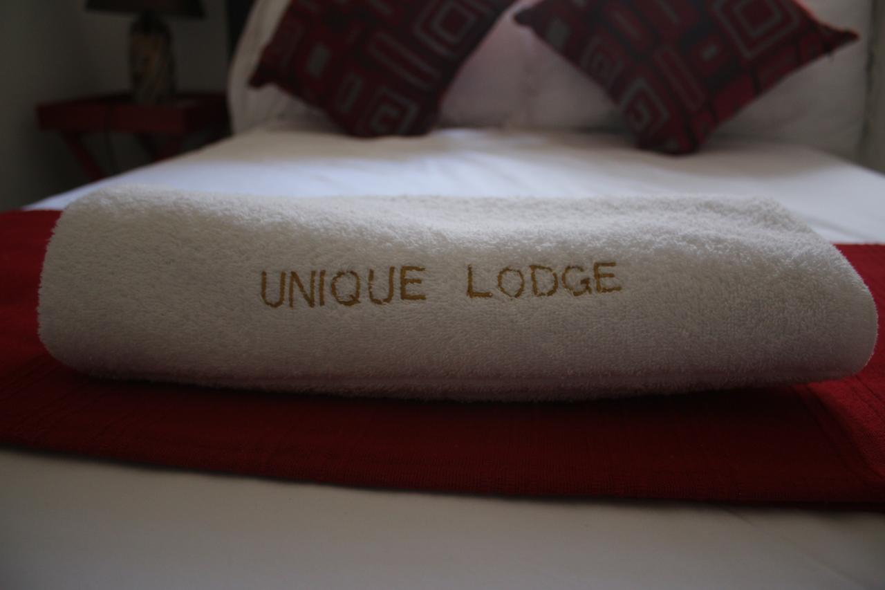 Unique Lodge Cape Town Exterior photo